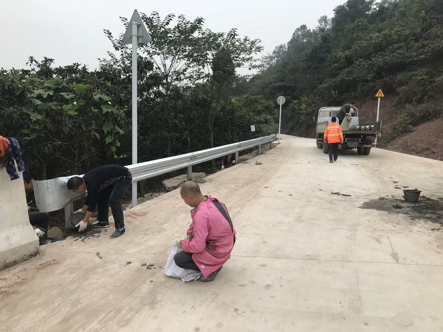 波形護欄